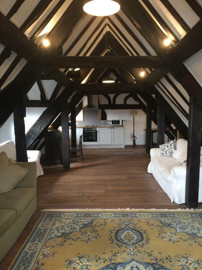 Апартаменты Bishop Percys House Бриджнорс Экстерьер фото
